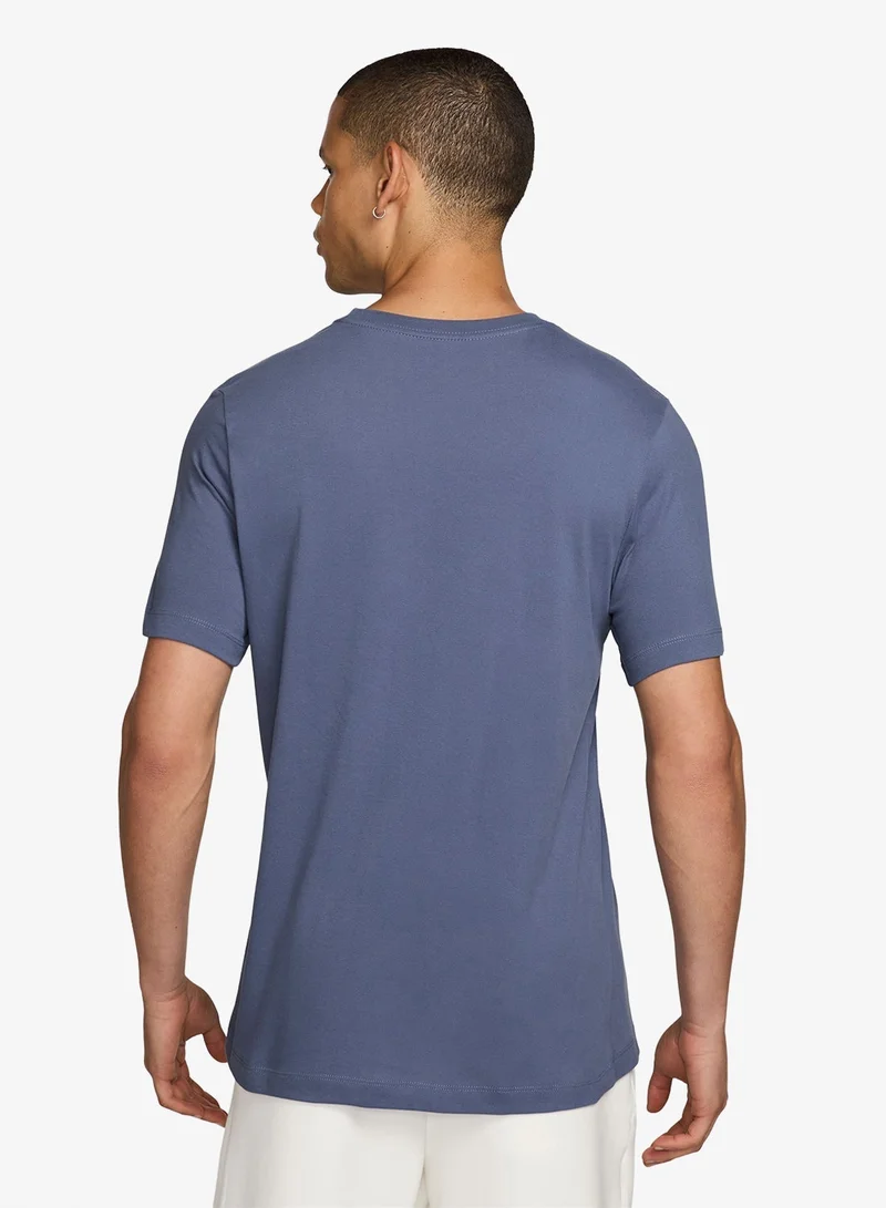 Nike Dri-Fit Solid T-Shirt