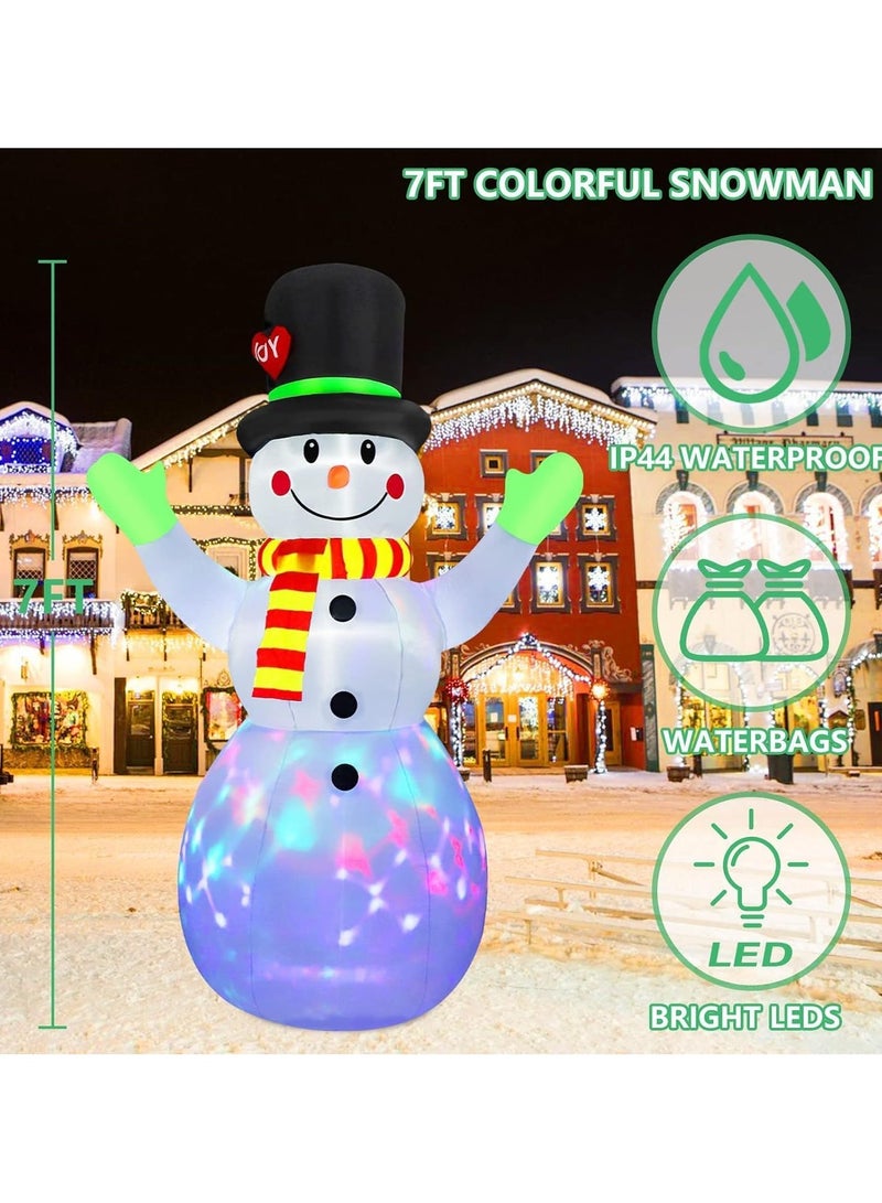 تابيت 7 أقدام من زينة عيد الميلاد القابلة للنفخ على شكل رجل ثلج عملاق للخارج، ديكور فناء قابل للنفخ مع إضاءة LED مدمجة مع قبعة سحرية، زينة عيد الميلاد للحديقة والفناء والحفلات وهدايا عيد الميلاد - Image 2