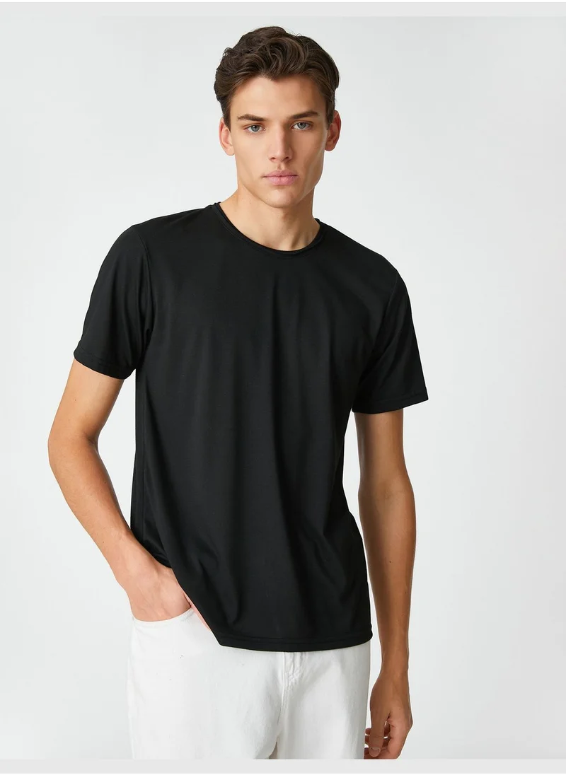 كوتون Basic T-Shirt Crew Neck Short Sleeve Tag Detailed