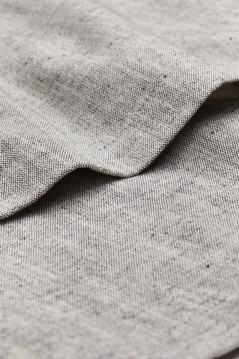 اتش اند ام Linen-blend tablecloth