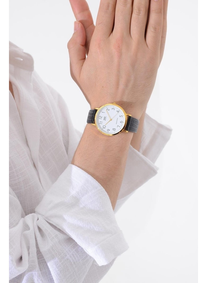 Q&Q Men's Leather Wristwatch  - Image 2
