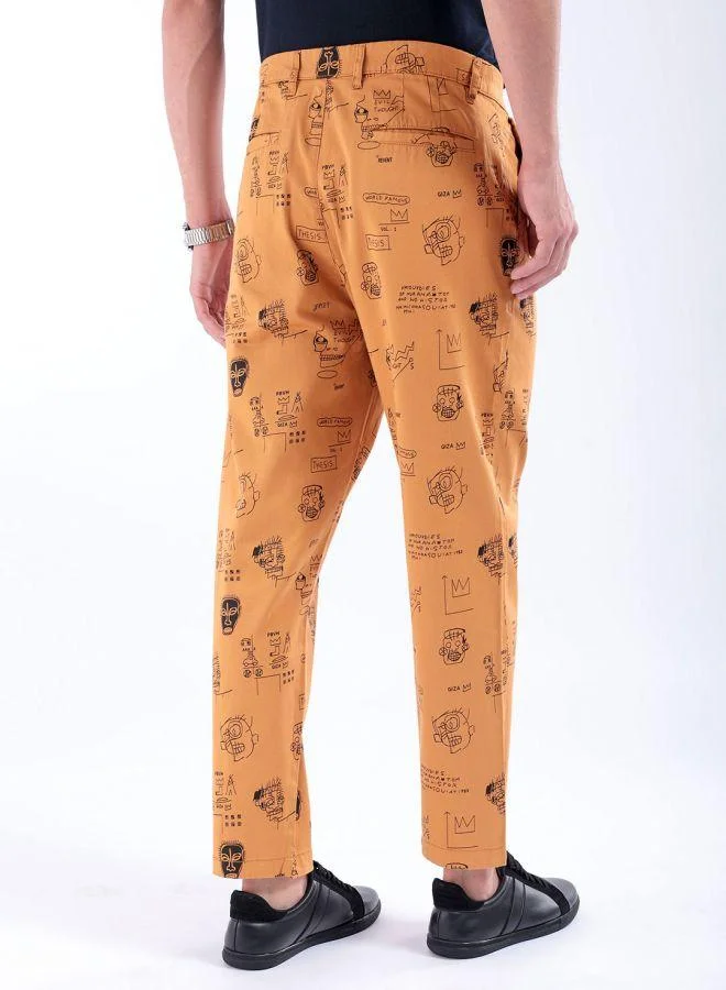 ذا انديان كراج كو Men Relaxed Cropped Face Print Mid-Rise Stretchable Chinos