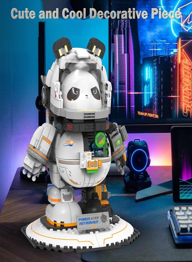 JMBricklayer مجموعة بناء رائد الفضاء باندا من JMBricklayer 70005، نموذج عرض باندا دب لطيف ورائع، ألعاب فضاء للبالغين والأولاد والبنات من عمر 14 عامًا فما فوق، فكرة هدايا مثالية (829 قطعة) - Image 4