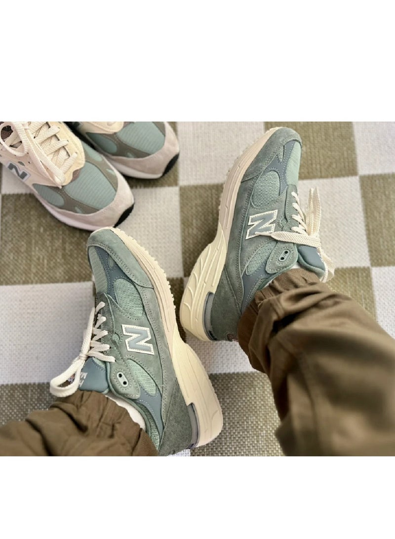New Balance 993×KITH Casual Colorblock Sneakers Beige/Green For Men/Women/Students  - Image 4