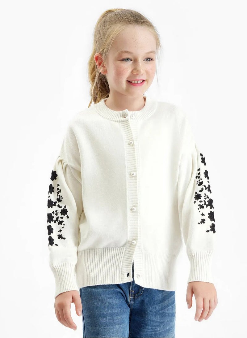 Primo Gino 100% Cotton Knit Full Sleeves Cardigan With Floral Embroidery - Off White - Image 1