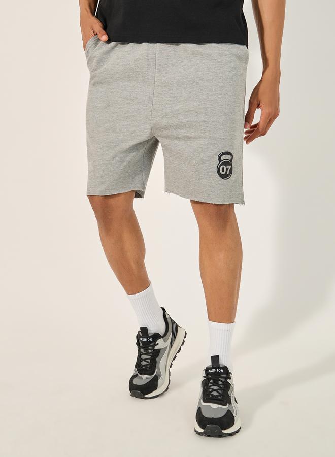 Styli Graphic Print Raw-Edge Hem Shorts  - Image 1
