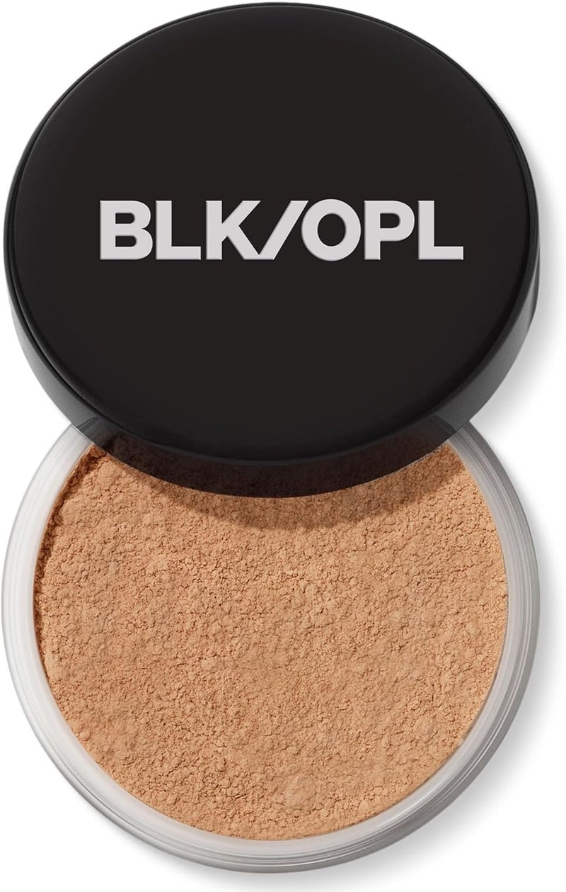 Black Opal Deluxe Finishing Powder in Medium - Oil Control Formula - Image 1