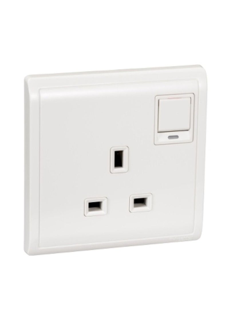 Schneider Electric Schneider Electric Pieno 13A 250V 1 Gang Switched Socket E8215N 