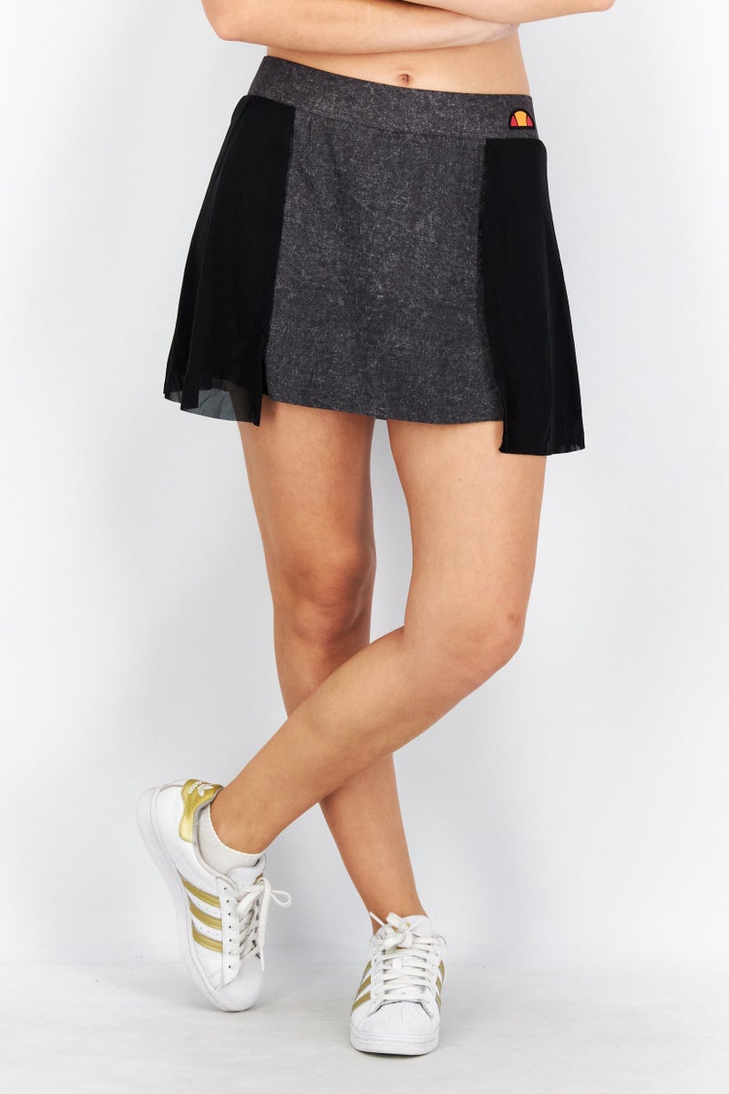 Ellesse Women Pull On Textured Skort, Black - Image 1