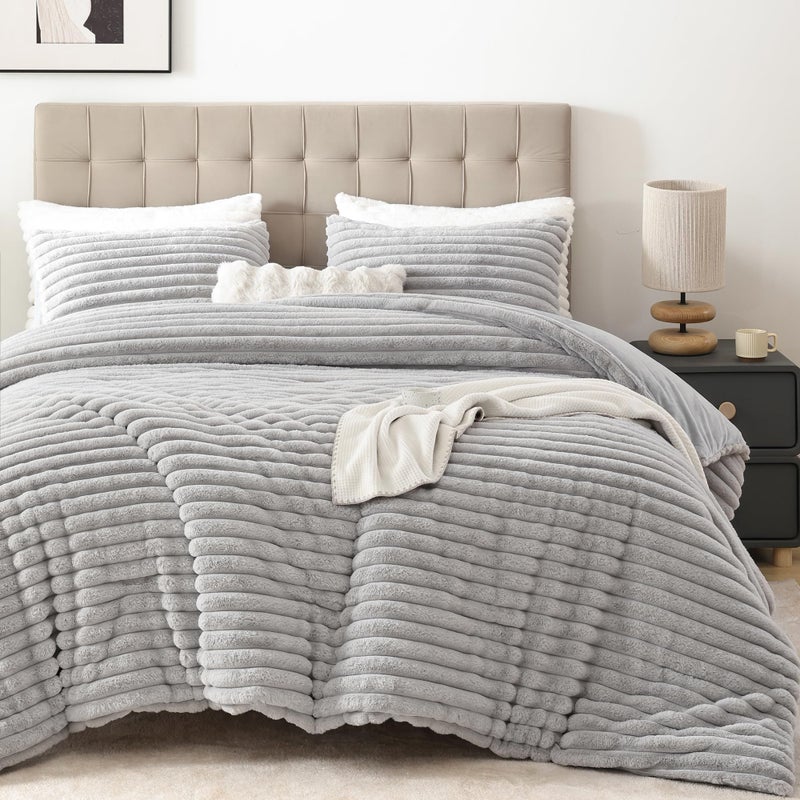 Smoofy Fluffy Queen Comforter Set 3 Pieces - Light Grey Fleece Fluffy Comforter Queen Set, Luxury Fuzzy Queen Bed Set, Soft &Warm Bed Comforter All Season, Heavy Queen Bedding with 2 Pillow Cases - Image 1