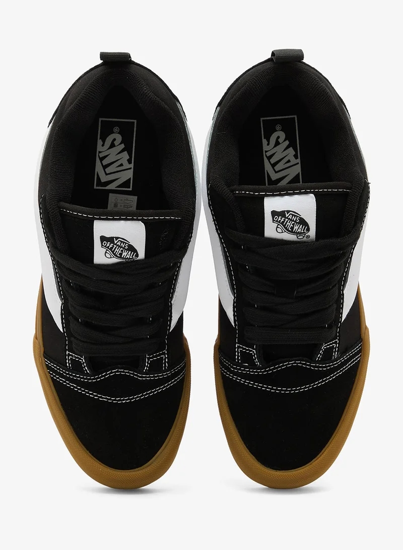 Vans 6BT -  BLACK/TRUE WHITE Knu Skool for Men | Best Price UAE