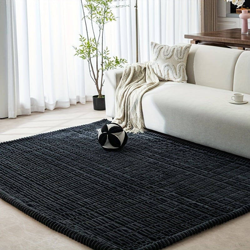 Tnessential Black 4 Rug - Image 1