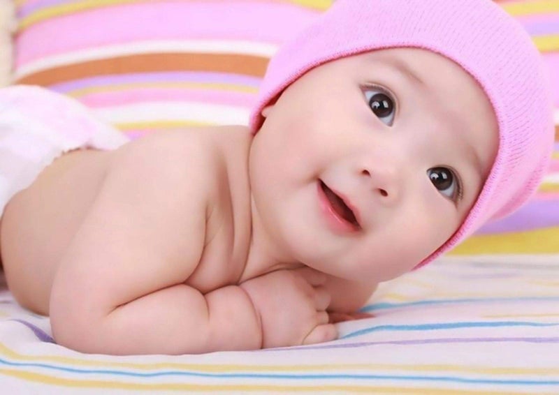 VADDA 300GSM Thick Paper, Gloss Laminated HD Smiling Baby Wall Poster Combo for Pregnant Women (12x18-Inches, Medium , Multicolour , VDA_14) - Image 5