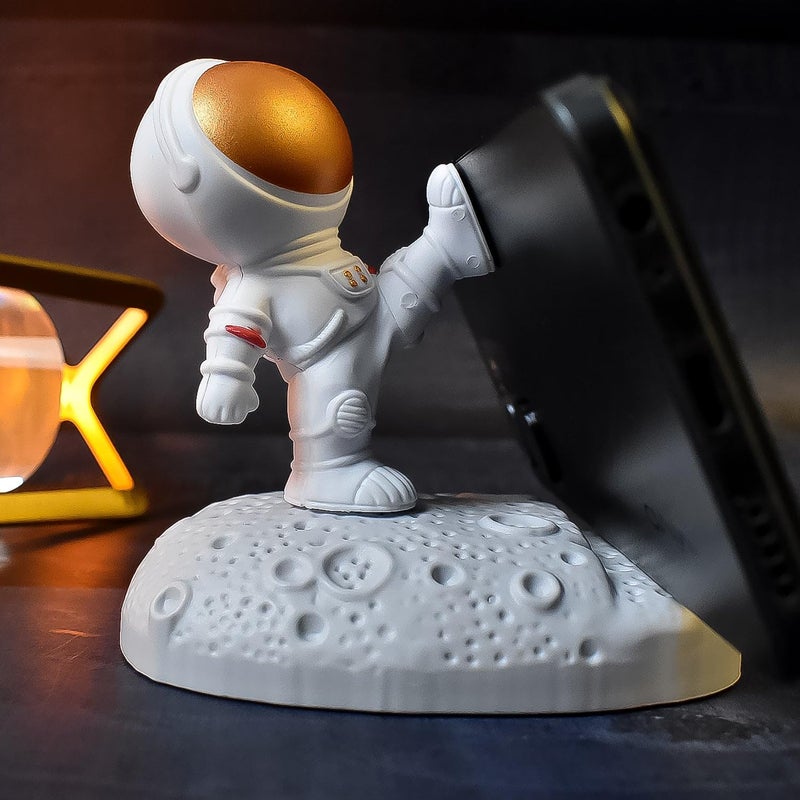 Natation Oblivion Mobile Stand – Astronaut Mobile Holder, Fun 3D Planet Design Phone Stand for Desk, Mixed Design Compatible with All Smartphones, Creative Space-Themed Decor for Home & Office (Pack of 1) - Image 4
