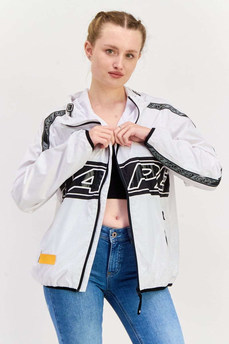 Aape By A Bathing Ape جاكيت بغطاء رأس للنساء بشعار العلامة التجارية، أبيض - Image 1