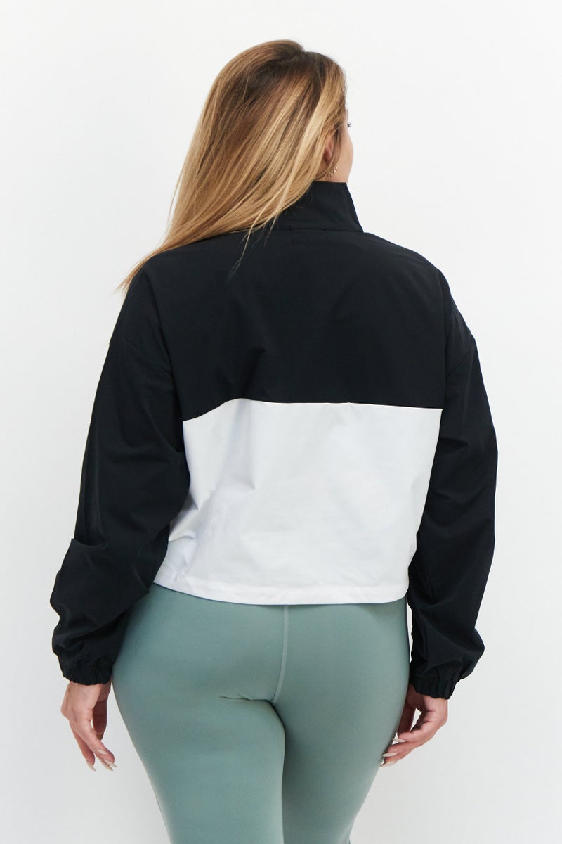 Juicy by Juicy Couture Women Brand Logo Cropped Windbreaker Jacket, Black  - Image 2