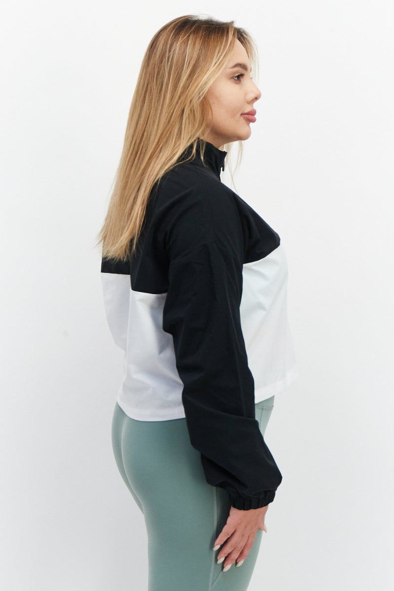 Juicy by Juicy Couture Women Brand Logo Cropped Windbreaker Jacket, Black  - Image 3