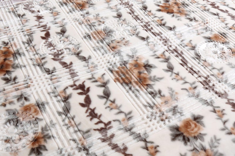 Nestl Korean Mink Blanket King Size - 12 Lbs Velvet Fleece Korean Blanket - 2 Ply Warm & Thick Winter Blanket - Wrinkle & Fade Resistant - 87 x 94 Inches (Beige) - Image 5