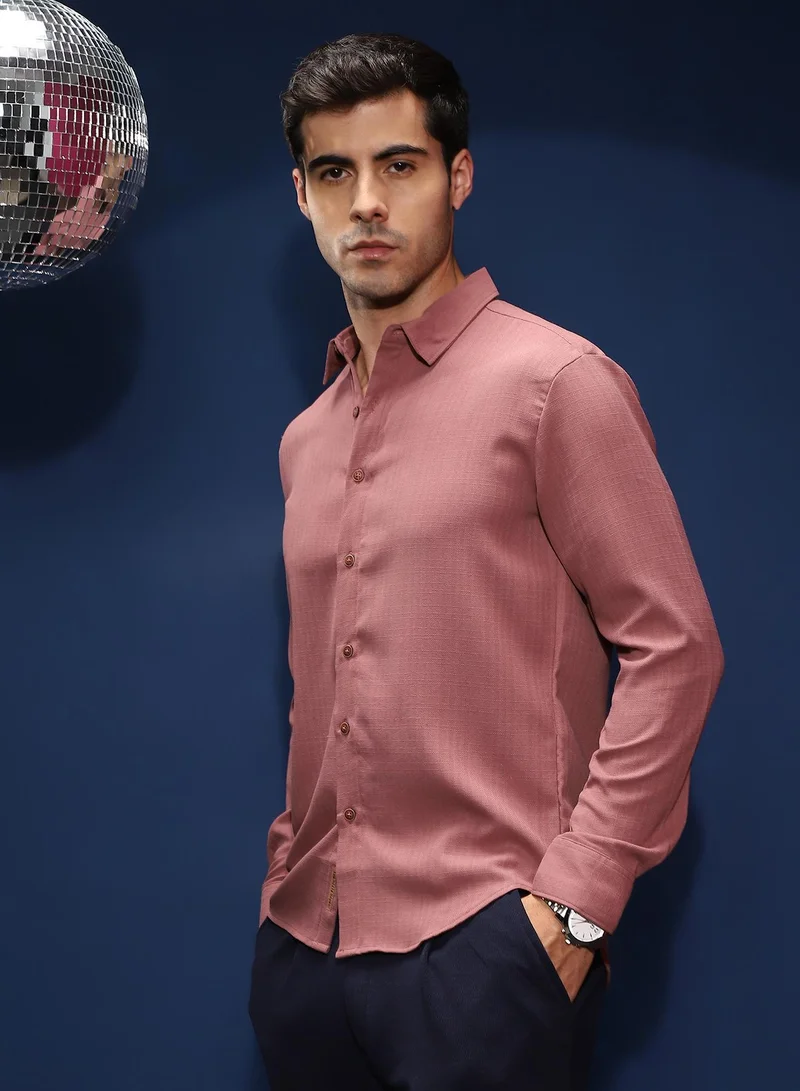 CAHOOT  Men's Peach Pink Solid-Woven Regular Shirt for Men | Best Price UAE