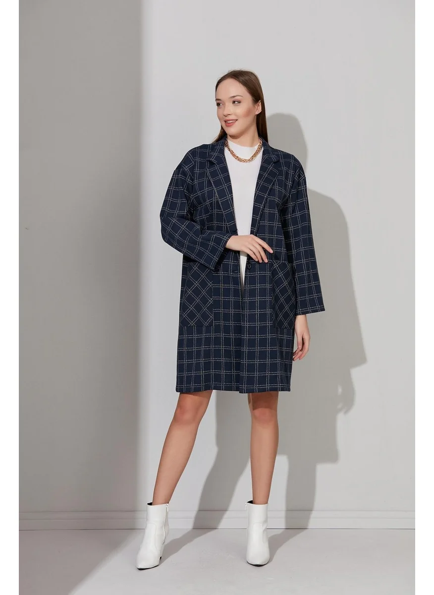 Alexander Gardi Buttoned Unlined Oversize Coat (B22-158209)