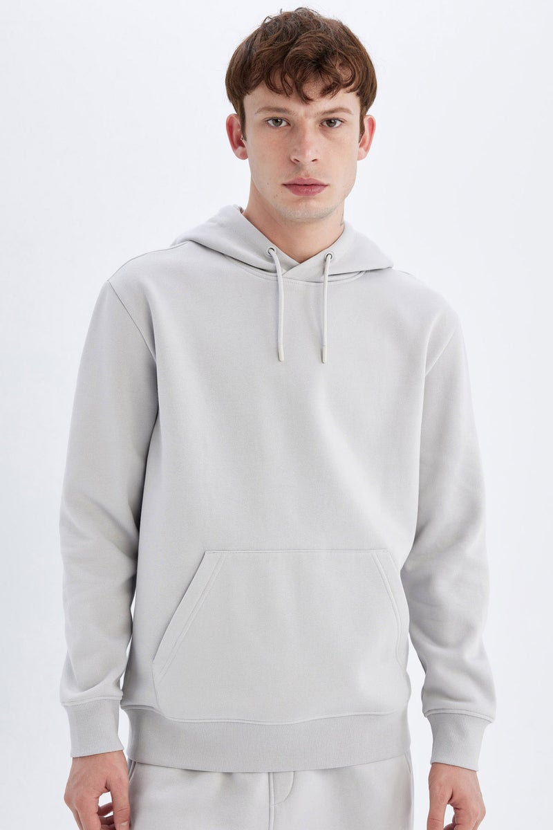 DeFacto Man Regular Fit Hooded Soft Furry Basic Sweatshirt - Image 1