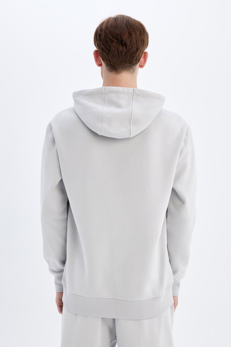 DeFacto Man Regular Fit Hooded Soft Furry Basic Sweatshirt - Image 4