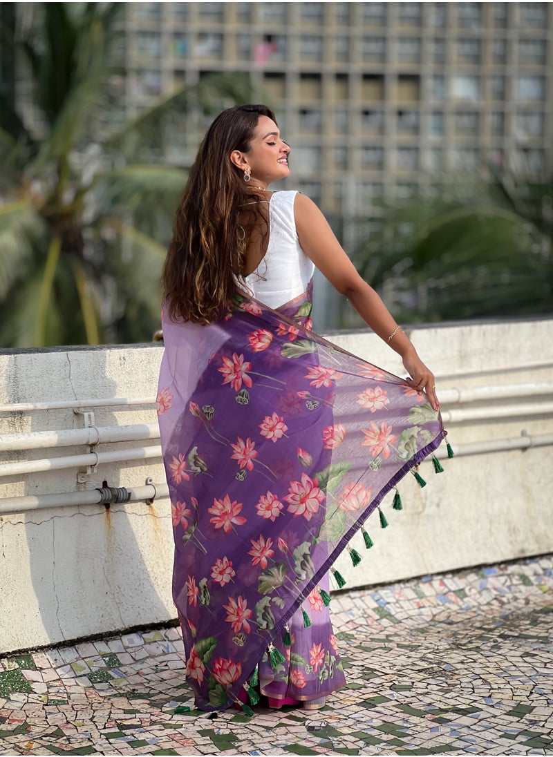 Super Asian - Cotton Sarees with  pichwai Prints all over the body having zari woven piping border on both sides - Image 1