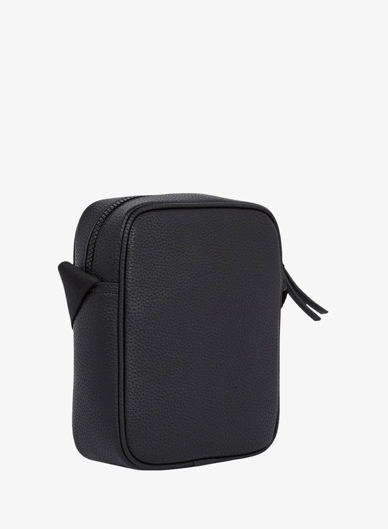 TOMMY HILFIGER Essential Small Reporter Bag