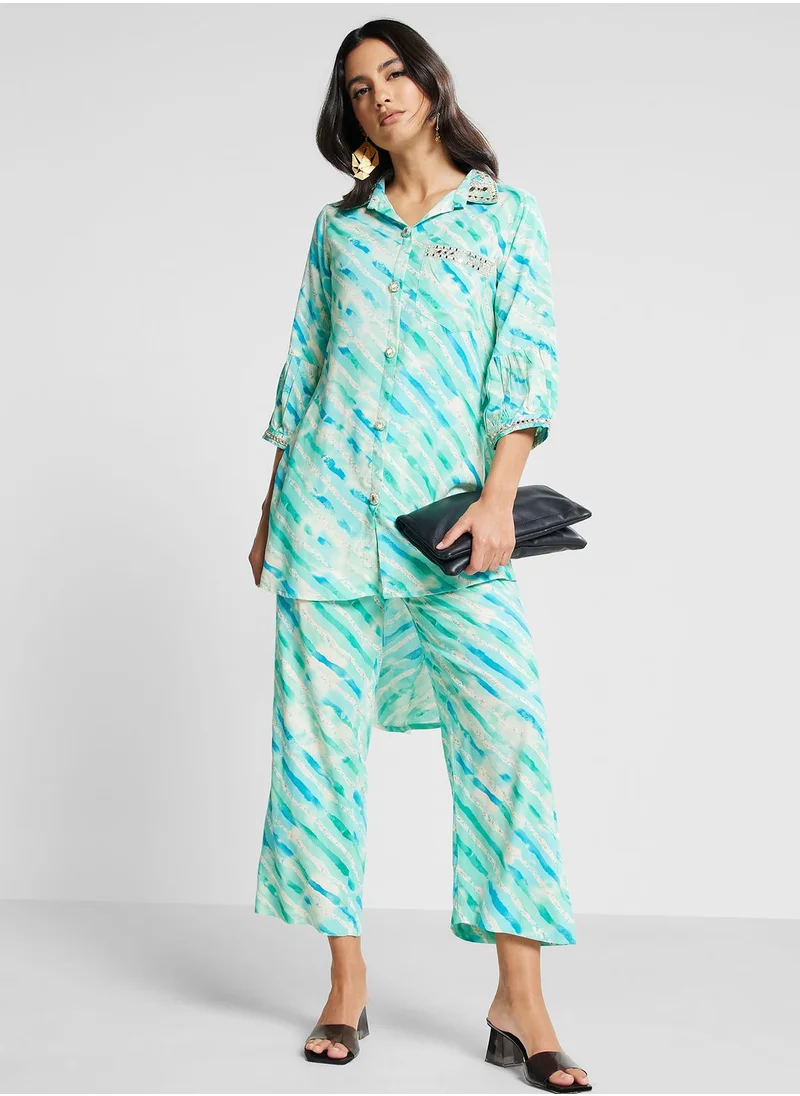 kolaba Embroidered Kurti & Pants Set