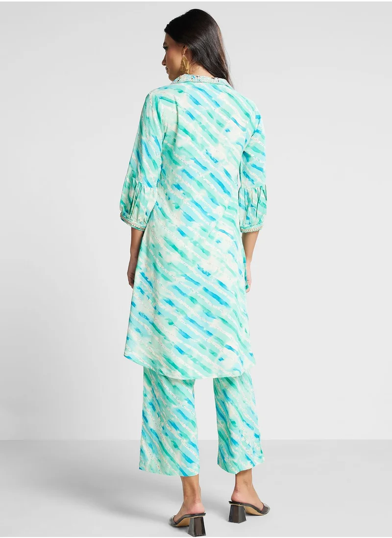 kolaba Embroidered Kurti & Pants Set