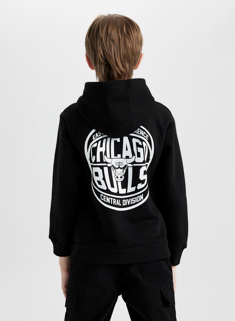 DeFacto Black Nba Chicago Bulls Oversized Hooded Back Printed Thick Sweatshirt  - Image 2