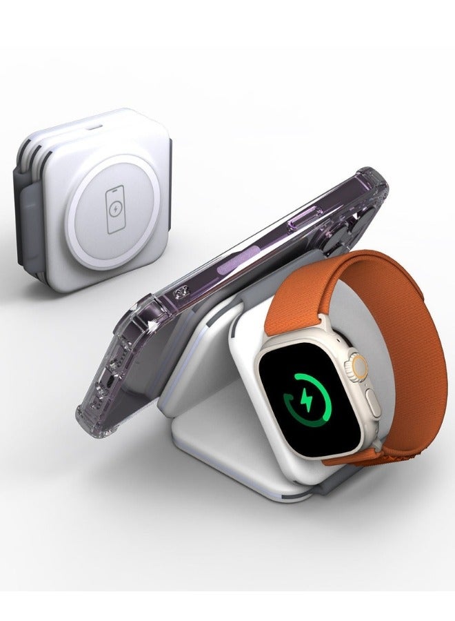 شاحن لاسلكي 3 في 1 قابل للطي – متوافق مع MagSafe® للشحن السريع لهواتف iPhone، Apple Watch وAirPods – شحن لاسلكي ذكي يصل إلى 15 واط مع شريحة ذكية مدمجة، تحكم باللمس، ويدعم شحن عدة أجهزة – يشمل كابل USB-C بطول 1.2 متر – لون أبيض - Image 4