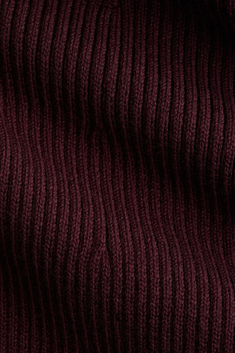 H&M Rib-knit flared-skirt dress