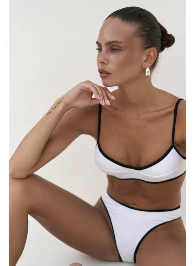 Laili Contrast Stripe Detailed White Bikini Bottom.