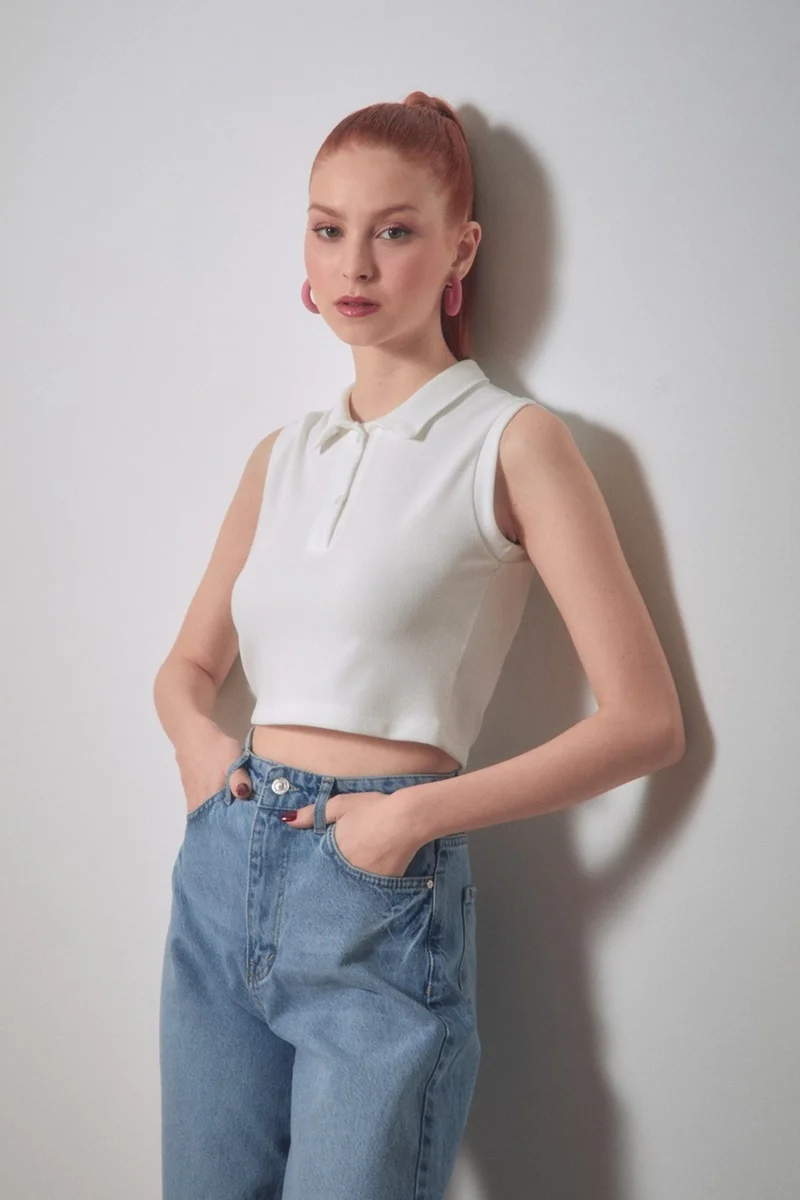 فولامودا Ribbed Polo Neck Crop Body