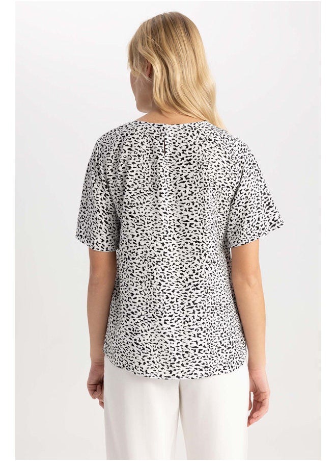 DeFacto - Woman Regular Fit Round Collar Woven Short Sleeve Blouse - Image 1