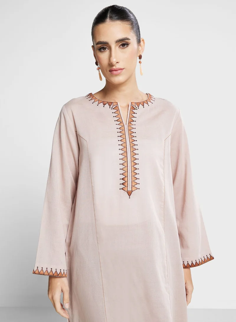 Nishat Linen Round Neck kurti and High Waist pants