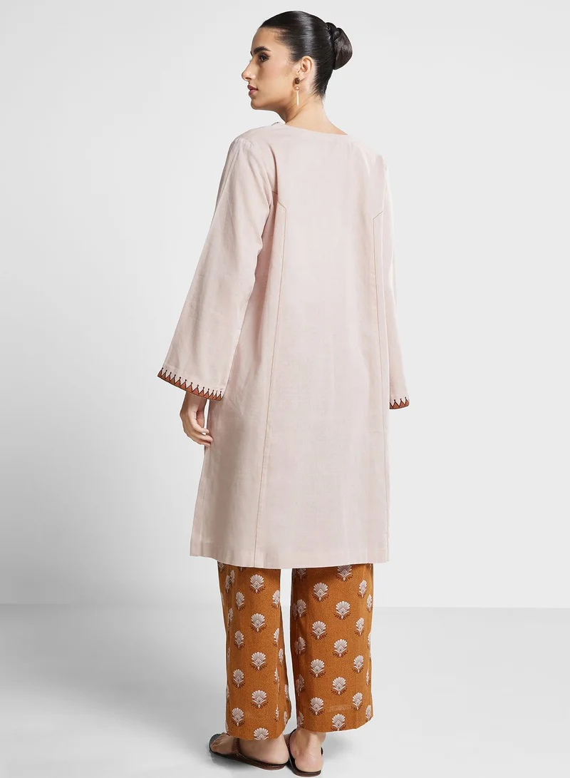 Nishat Linen Round Neck kurti and High Waist pants