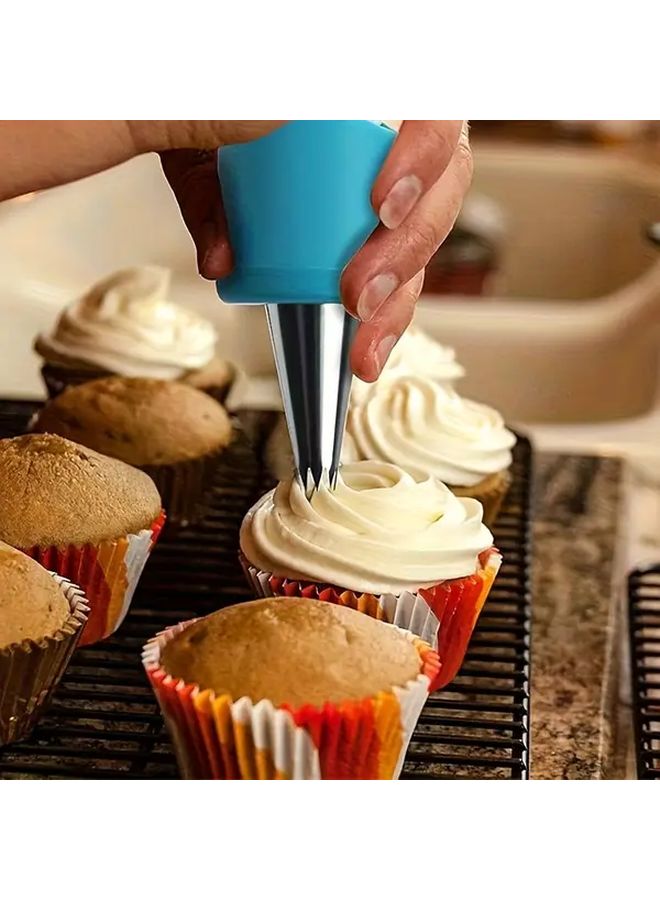 Plastic Cake Decorating Tool Set with Piping Tips Pastry Bag - Image 5