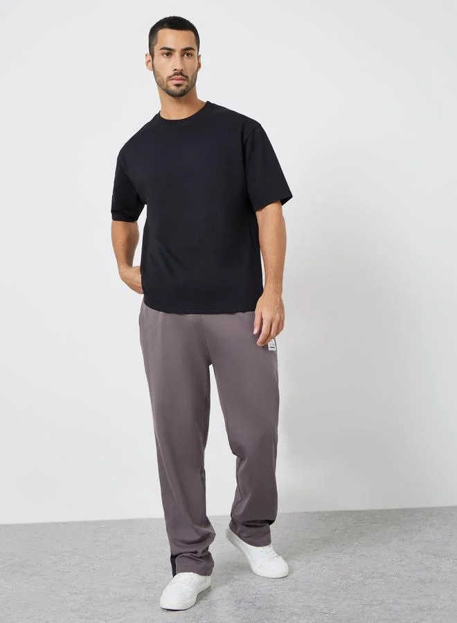 Styli Men Black Graphic Print Oversized T-Shirt