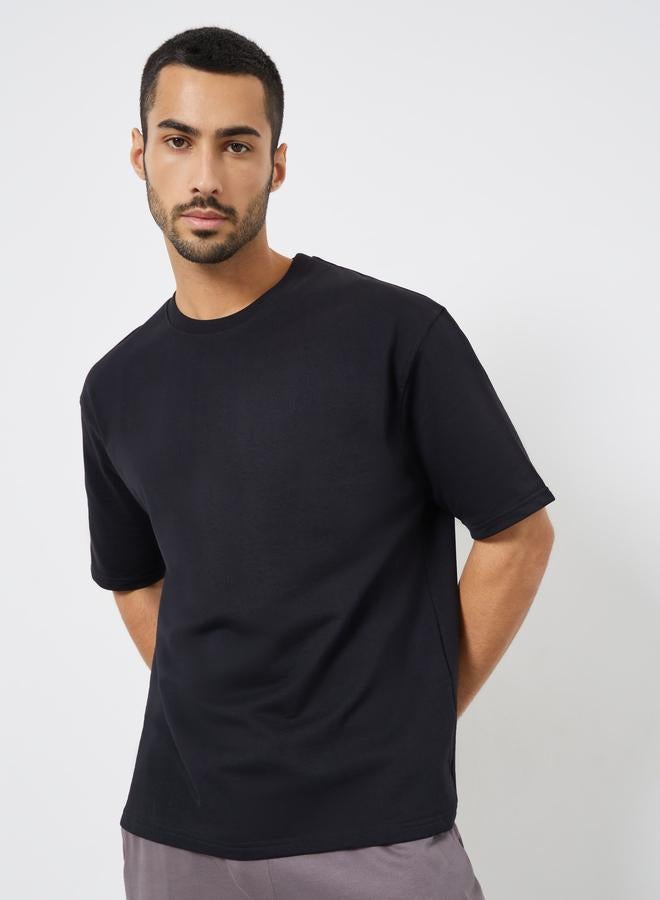 ستايلي تيشيرت بقصة واسعة وطبعة جرافيك - Image 3