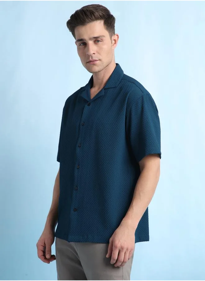 دينيس لينغو Navy Relaxed Fit Cuban Collar Half Sleeve Shirt for Men, crafted from premium cotton-poly fabric with a textured pattern – a stylish and timeless addition to your smart casual collection.