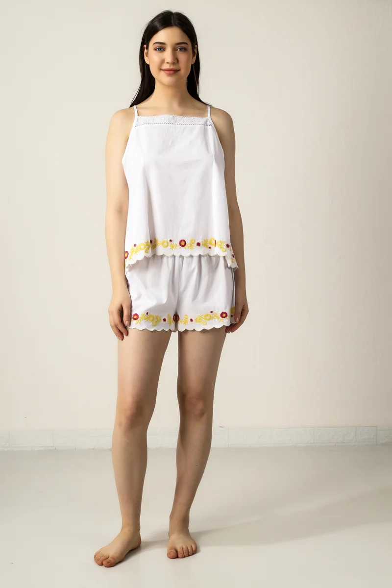 After Dark Gwen, Handcut Scallop and Embroidered Set