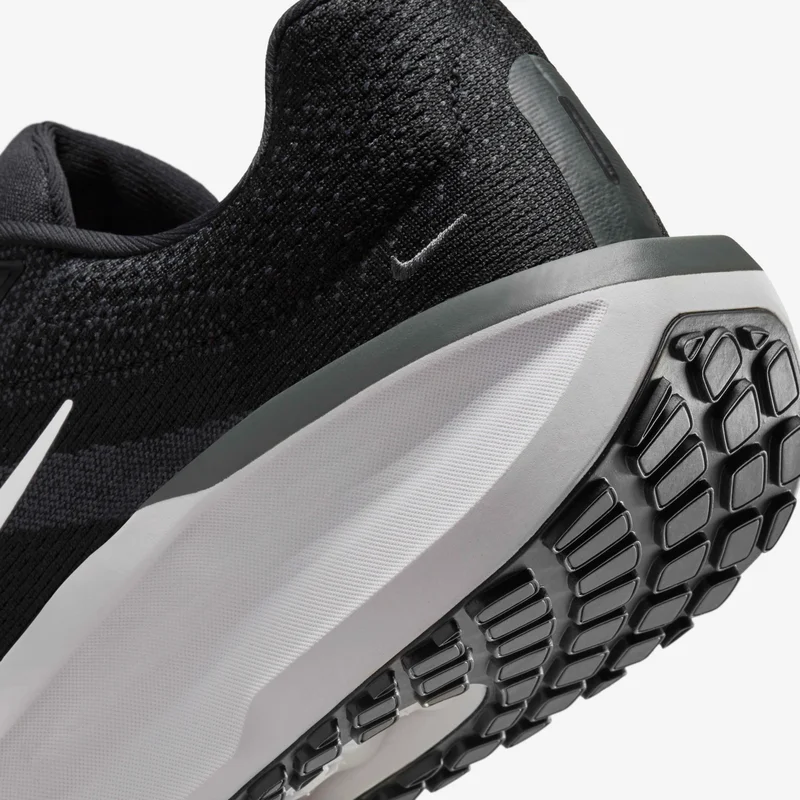 Nike Black Men's Winflo 11 Road Running Shoes for Men | Best Price UAE