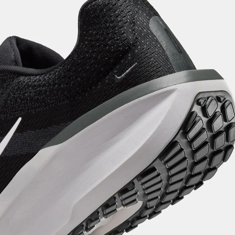 Nike Black Men's Winflo 11 Road Running Shoes for Men | Best Price UAE