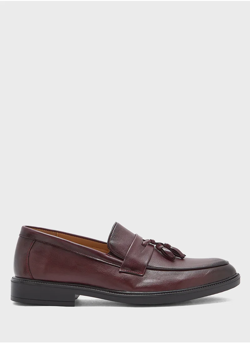 روبرت وود Tassel Detail Formal Loafer