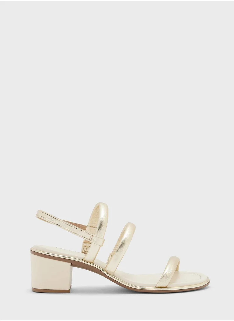 بيرا ريو Peyton Multi Strap Mid Heel Sandals