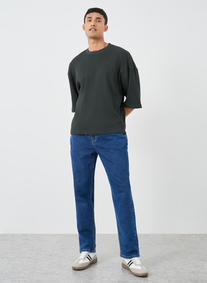 ستايلي تيشيرت ستايلي بياقة دائرية بقصة مستقيمة - Image 2