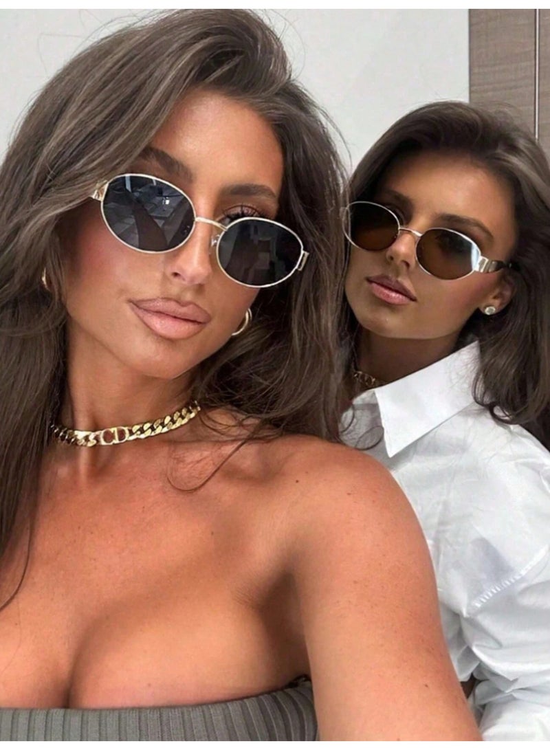 نظارات شمسية نسائية عدد 2 باللونين الأسود والبني بتصميم كلاسيكي أنيق - Image 4