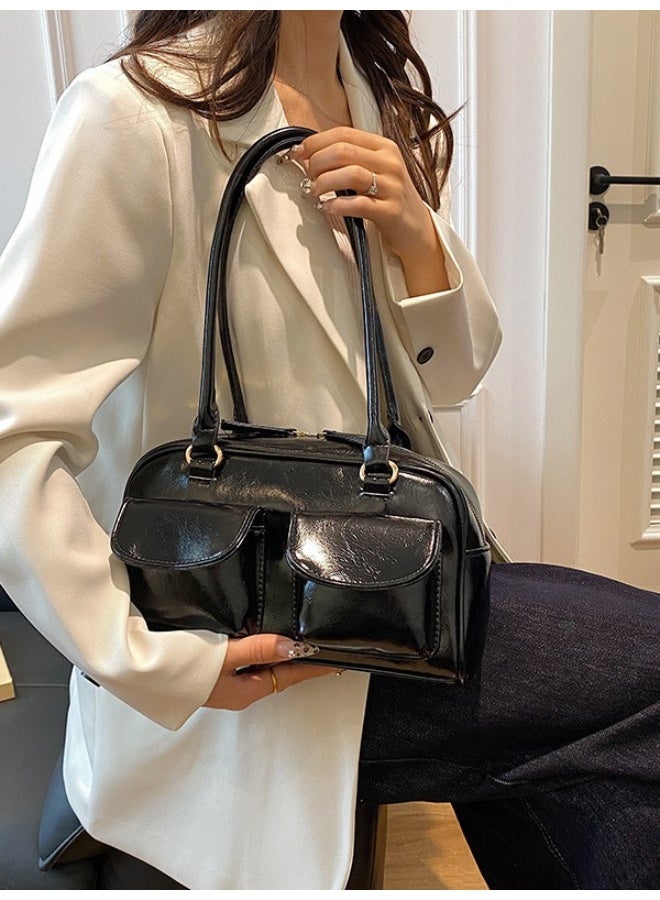 Flossie Crossbody bag, black, 28 x 10 x 15 cm, versatile leather, lightweight and stylish, 2026 new release, spacious and versatile, lightweight and stylish - Image 1